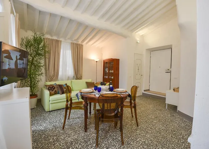 Dreaming Leonardo Lucca